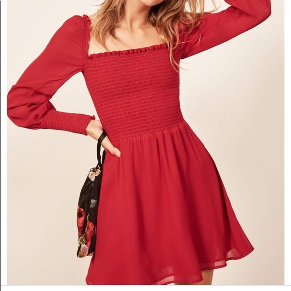 Reformation | Dresses | Cherry Red 